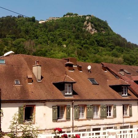 Appartement Tout Confort Vue Sur Les Forts Сален-ле-Бен Екстер'єр фото